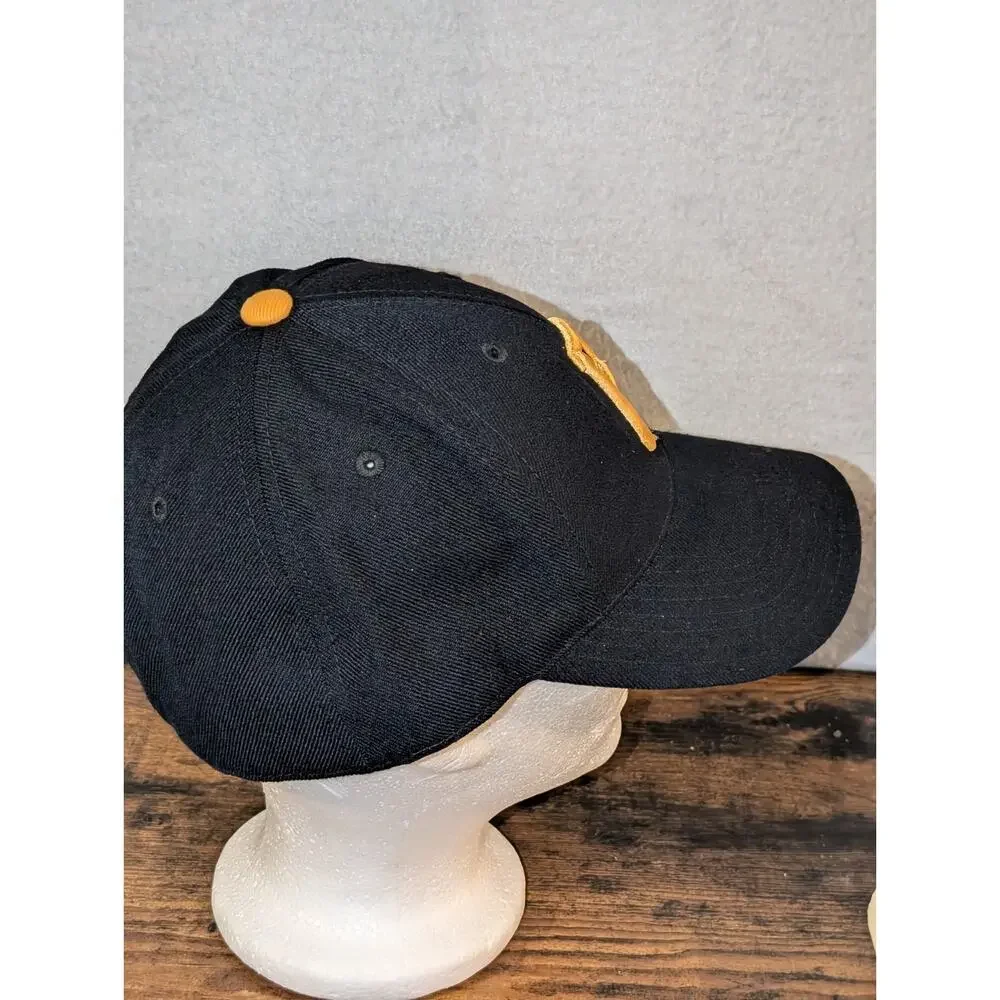 Pittsburgh Pirates Cooperstown Collection Cap By American Needle Fitted 7 1/4
